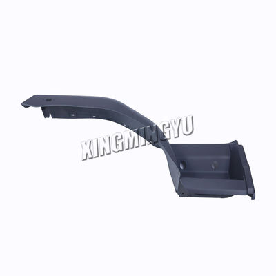 Berasal dari Cina Bagian depan Fender Plastik Baru untuk Dongfeng Chenglong 609 Truck M61-8403221B M61-8403221B-YC M61-8403321/421