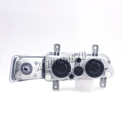 Lampu Kabut Truk Untuk Faw Jiefang Truk J6 500P suku cadang 3712015-91W 3712020-91W