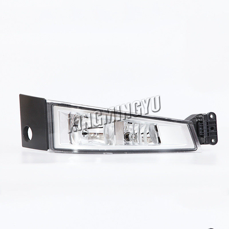 84186279 82140763 Lampu Kabut Untuk Volvo FH FMX Truk Bagian Karoseri Truk Eropa