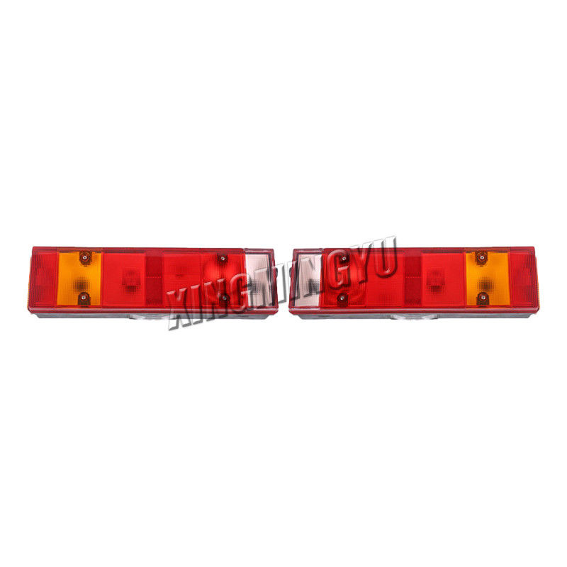 1350335 1350340 1350339 1365960 1365963 1365965 1386272 Lampu belakang untuk SCANIA Seri 2 Seri 3 truk suku cadang